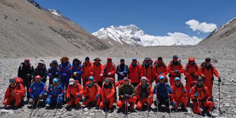 2020年珠峰测高最新进展：登山队决定5月22日攻顶