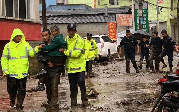 云南暴雨致1人死亡4人失踪 受灾人口5300余人