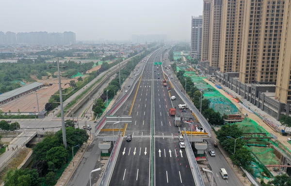 西安朱宏路主线桥昨通车 从北二环到机场高速入口开车6分钟