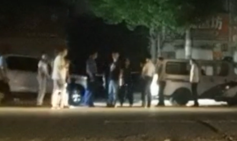 襄阳7岁留守女童失踪案追踪:被翻墙逃走邻居杀害后埋尸后院