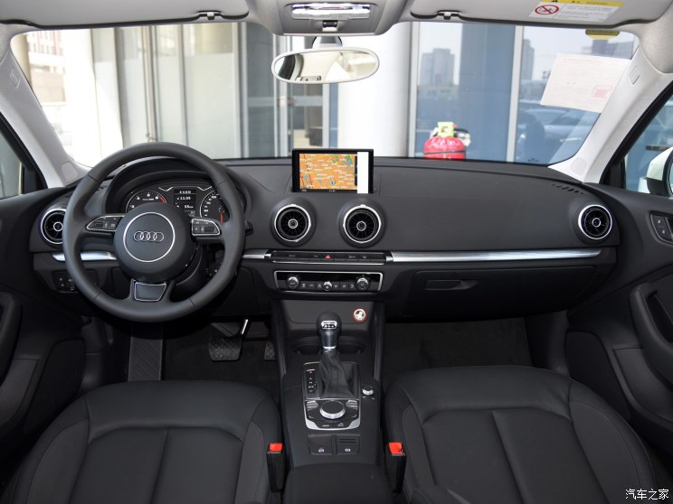 一汽-大众奥迪 奥迪A3 2015款 Sportback 40 TFSI 自动舒适型