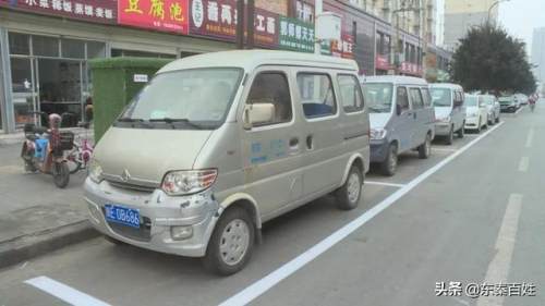 渭南城区新增车位4000个 缓解车辆乱停放停车难