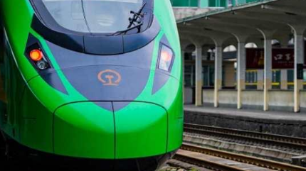 西安至安康新增一对复兴号“绿动车”列车 持车票还可半价游韩城
