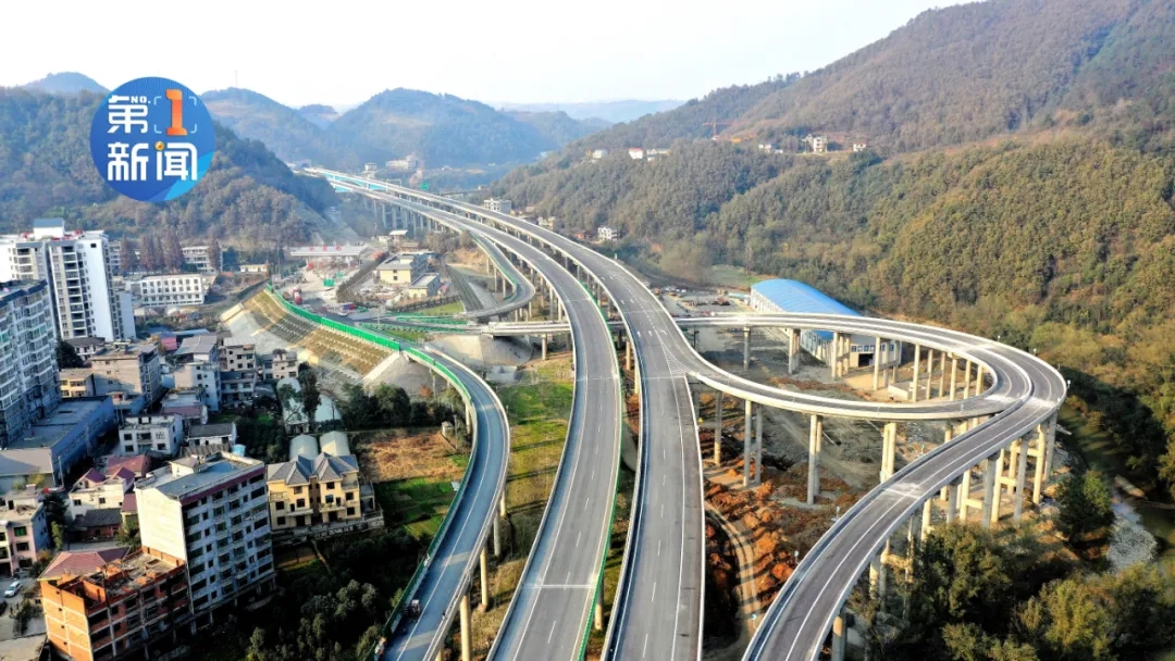 安岚高速公路将于年内通车 通车后安康到岚皋仅需30分钟