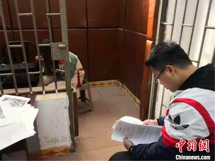 广东一女子宿舍内产子遗弃垃圾桶涉嫌故意杀人被捕