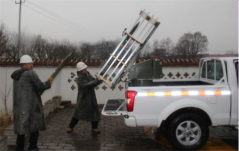 炮声隆隆 陕西开展今春首次大范围跨区域人工增雨雪作业