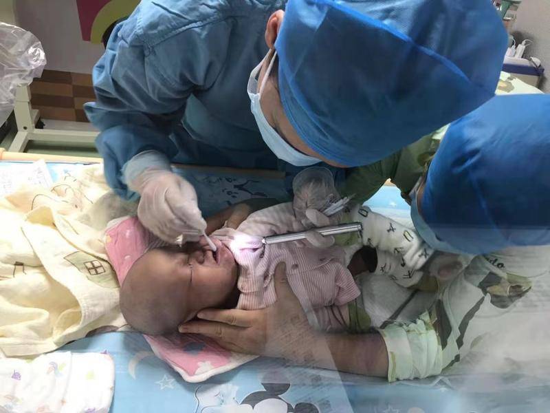 陕西6月龄婴儿被诊断为罕见病 华商全媒体报道后一天获捐款11万余元