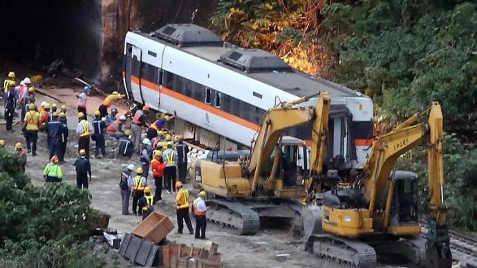 台铁出轨事故50名罹难者中48人确定身份
