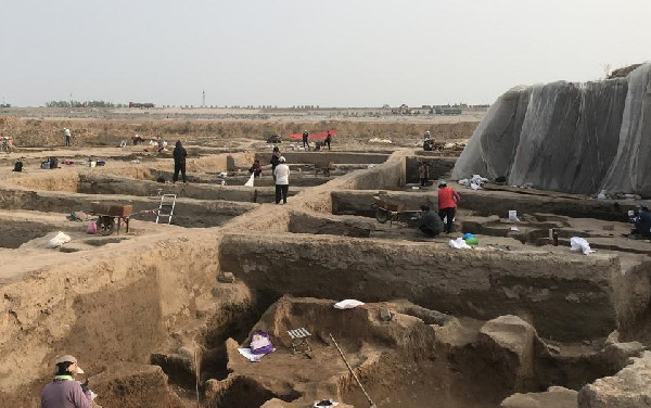 山东菏泽发现156座连片汉墓、9座东周墓葬
