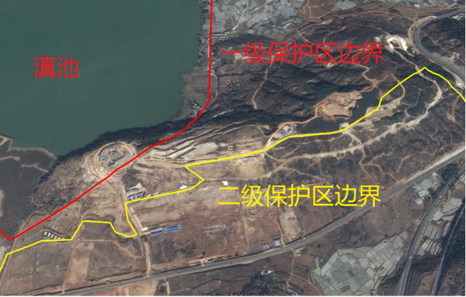 2015年1月卫星地图显示，长腰山区域启动开发建设。
