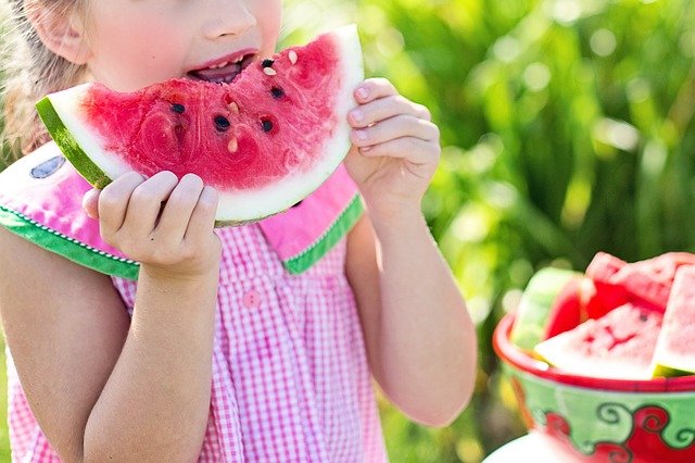 這3種水果吃多了會危害身體健康！