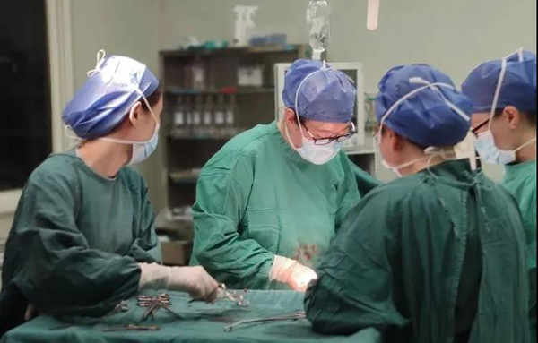 急救速递：西安市第九医院双胎危重孕产妇救治记