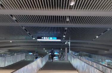 西安北客站地铁站“换乘连廊”来啦！不用出站就可以换乘
