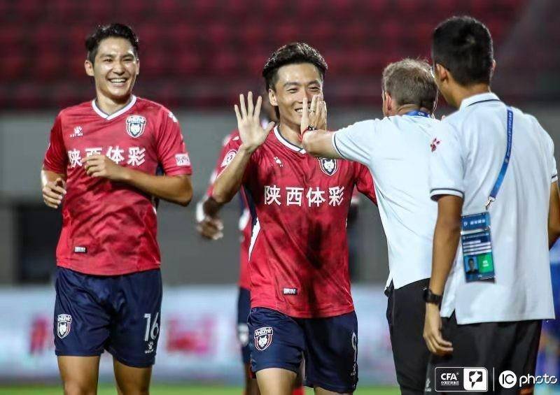 中甲联赛第二阶段首轮打响 陕西长安竞技2比0战胜南京城市队