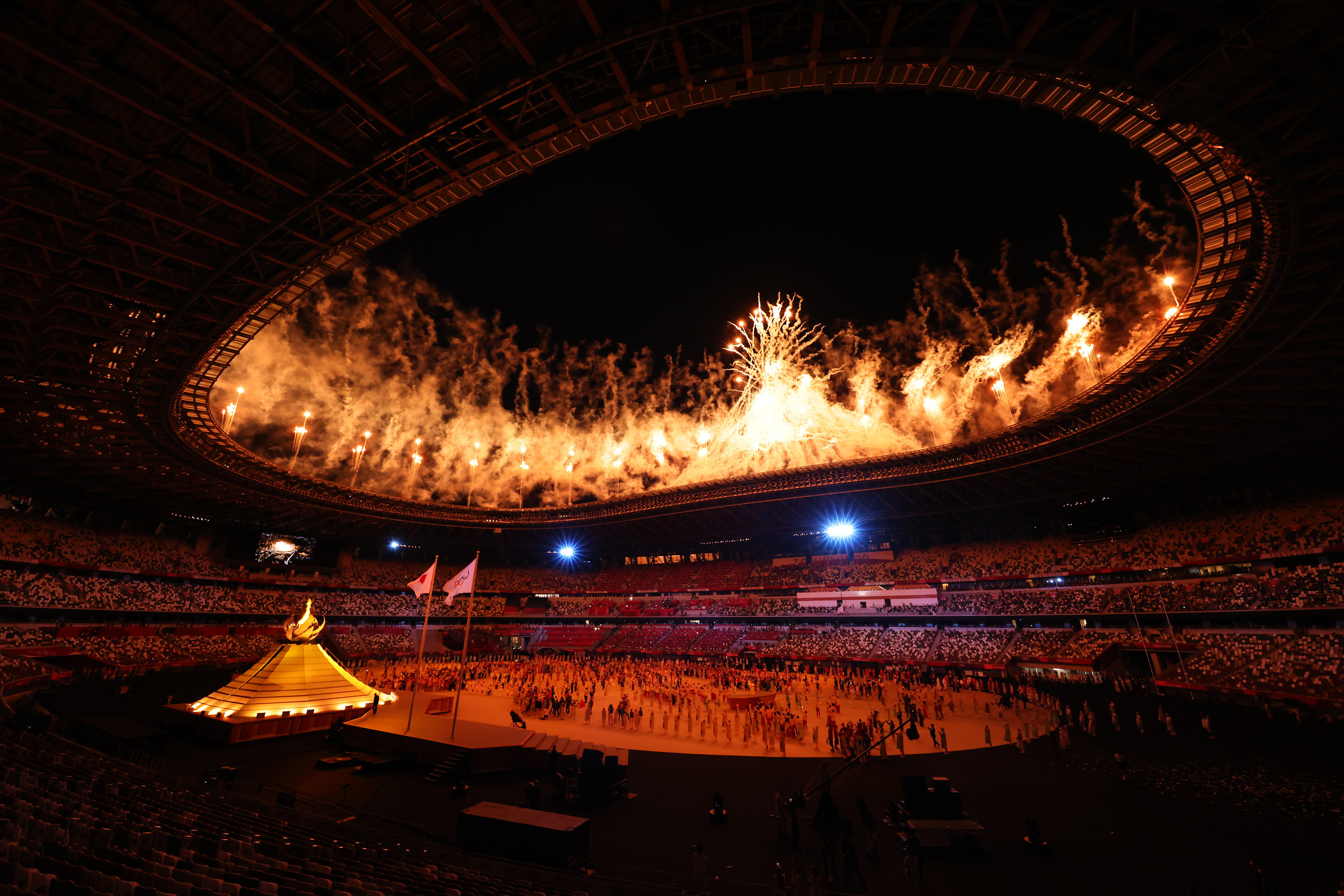 当地时间2021年7月23日，日本东京，2020东京奥运会开幕式上的烟花。