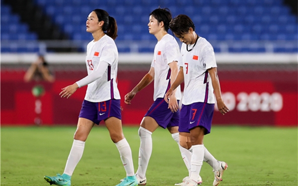 三场丢17球奥运小组赛出局 谁能为中国女足未来负责