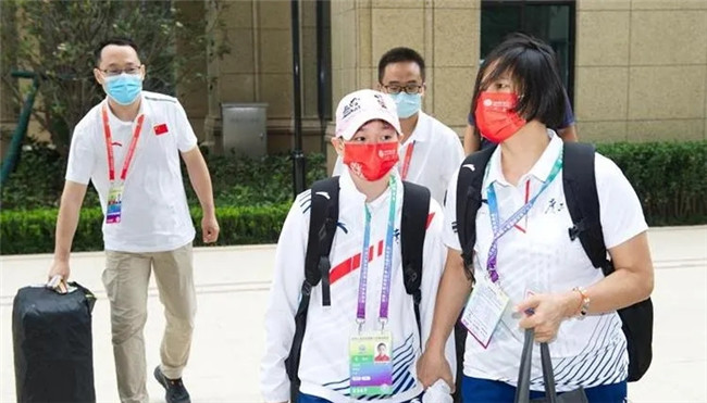 全红婵、陈雨菲、谌龙……多名奥运冠军抵达全运村啦！