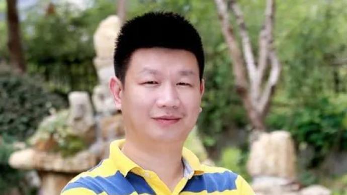 重庆救人牺牲教师王红旭被授予“时代楷模”：英雄壮举并非偶然
