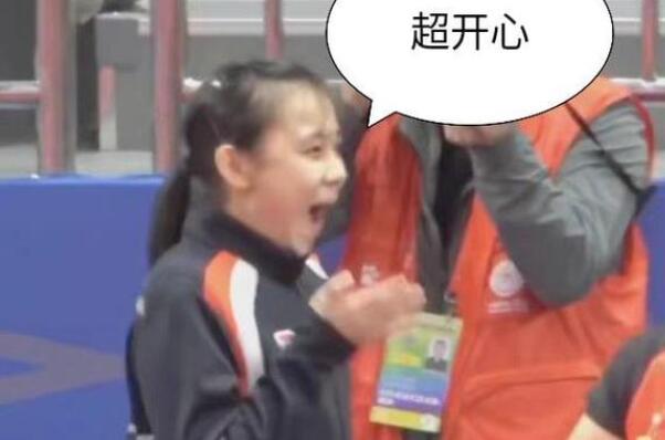 在线追星的快乐：港队选手和刘诗雯握手后的反应太可爱了