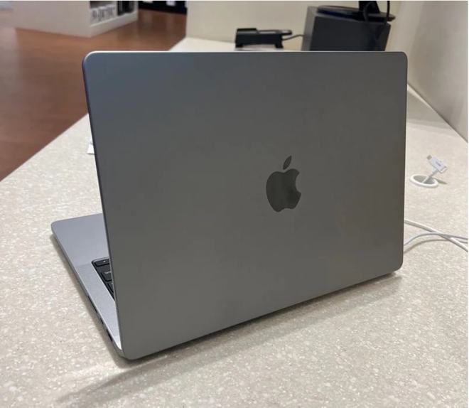 MacBook Pro 14 英寸 2021上手：劉海屏凹槽不是事