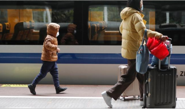 铁路儿童票拟由身高划分改为年龄划分：满6岁未满14岁享优惠