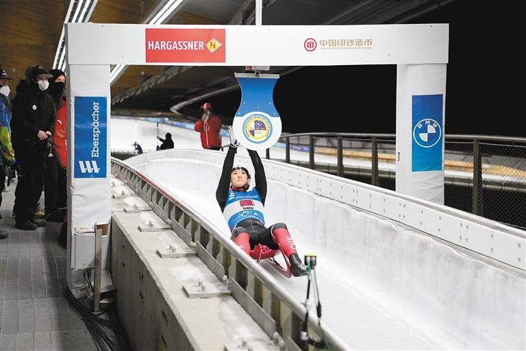 雪橇世界杯陕西运动员胡慧兰与队友创历史 10名陕将向冬奥冲刺