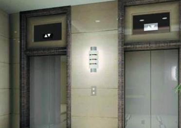 小区停电女子被困电梯十余分钟疑受惊吓脑梗复发 物业、楼管均表示不负责