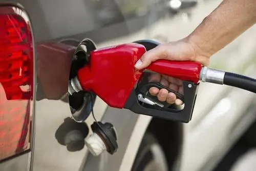 成品油调价窗口将于12月31日开启 预计有望上调70元/吨