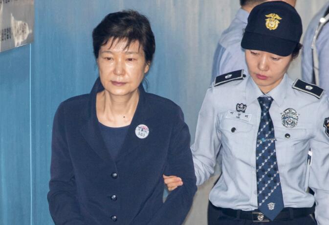 韩国前总统朴槿惠被特赦获释 坐牢4年零9个月后重获自由