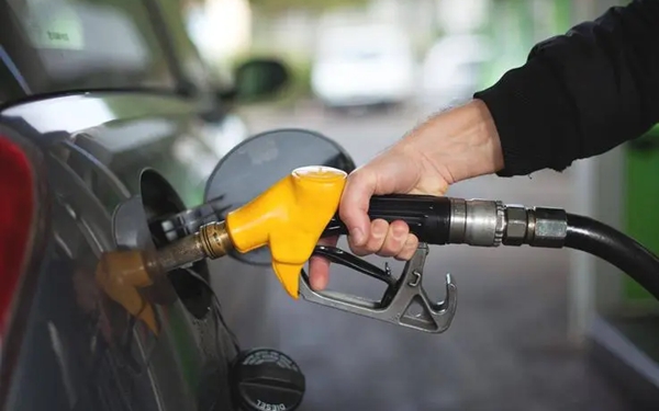 成品油调价窗口将于1月29日开启 如无意外将上调超过300元/吨