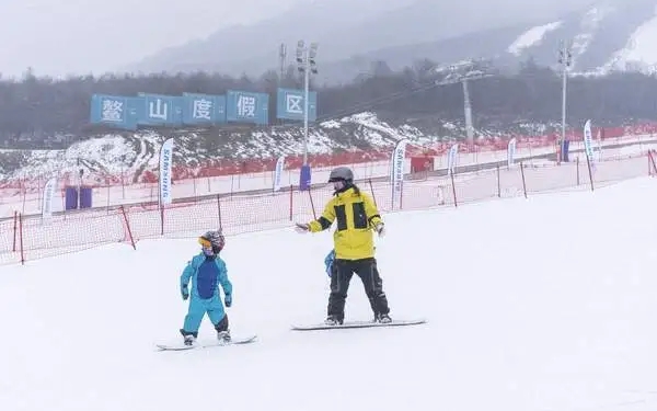 国家级滑雪旅游度假地名单公布：陕西太白鳌山滑雪场入选
