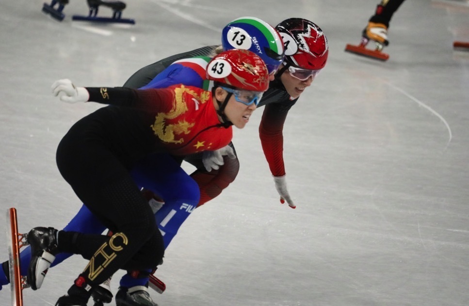 中国代表团的冬奥首金！短道速滑混合团体接力夺冠