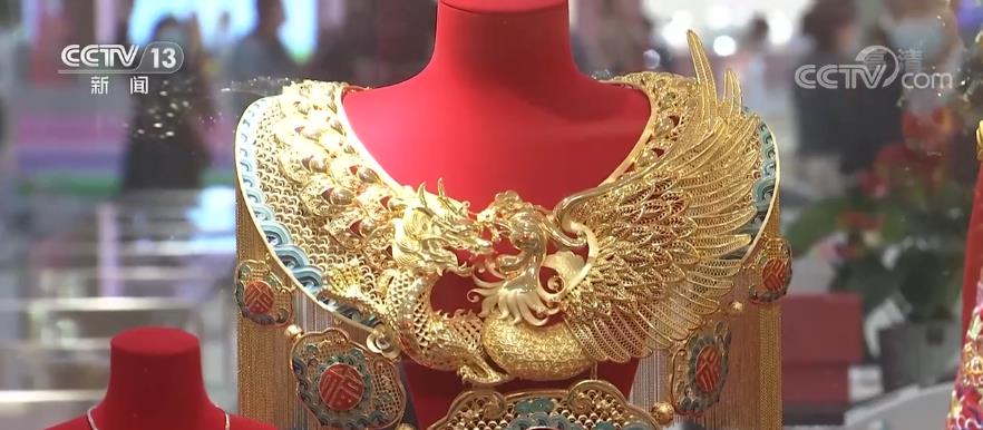 从除夕到元宵节前中国黄金消费同比增长12% 年轻消费群体对金饰品味和心态转变越来越好