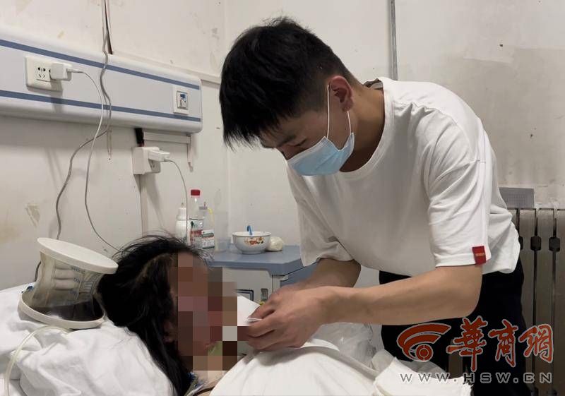 CDS6iLWgDzbN5BJL.jpg CDS6iLWgDzbN5BJL.jpg