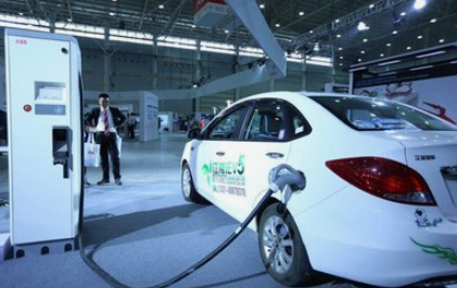一季度新能源汽车产销超过百万辆 市场占有率近20%