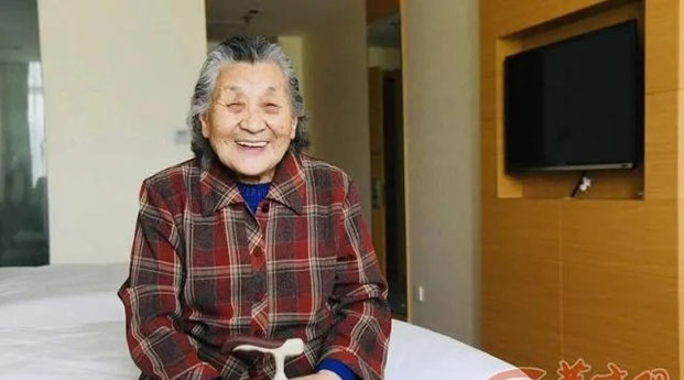 西安90歲老人選擇酒店養老，你怎么看？