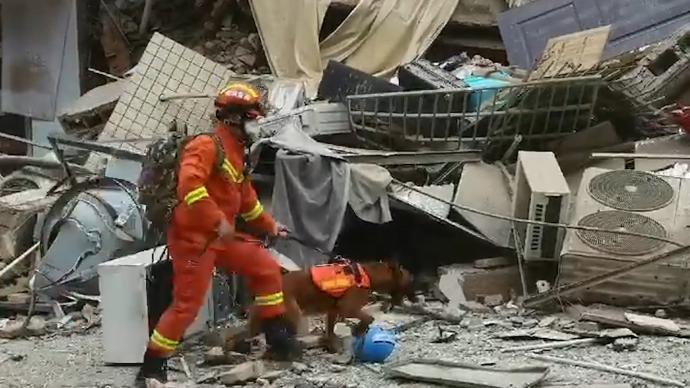 长沙望城区一建筑倒塌 消防通报陆续有人被救出