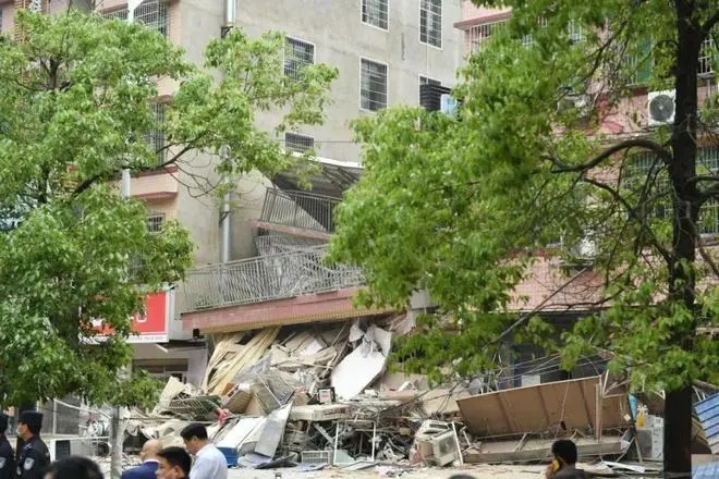湖南長沙居民自建房倒塌事故搜救方案調整：將對構建物逐層剝離