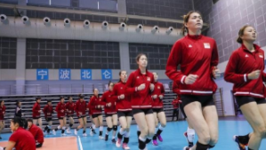 中国女排世界联赛24人名单公布：王梦洁回归 00后7人