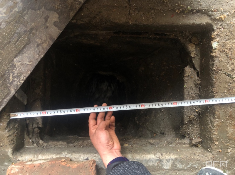 西安3岁男童掉入下水道失联的警示：能否对井盖实行电子监控管理？