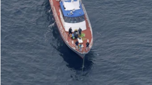 日本北海道知床半岛失事观光船已打捞出海