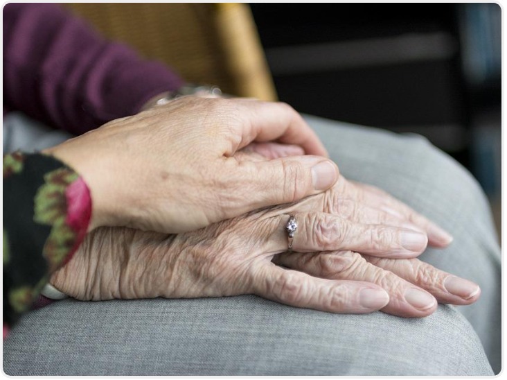 退休人员基本养老金 2022年上调人均4％