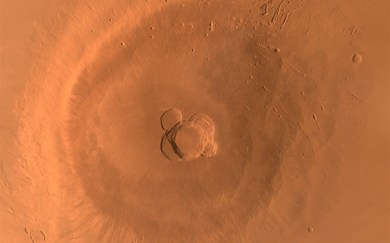 “天问一号”完成既定科学探测任务 近期拍摄火星影像公布