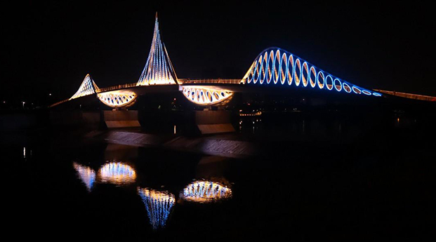 夜骑西咸平沙落雁桥，晒晒沿途璀璨夜景！