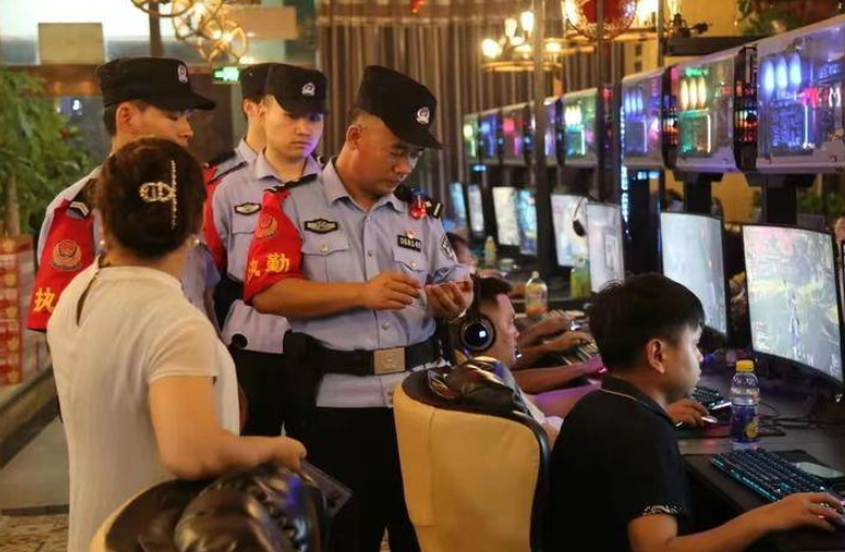 陕西警方第二次集中夜查出动9万余人次 排查整改各类安全隐患7千余处