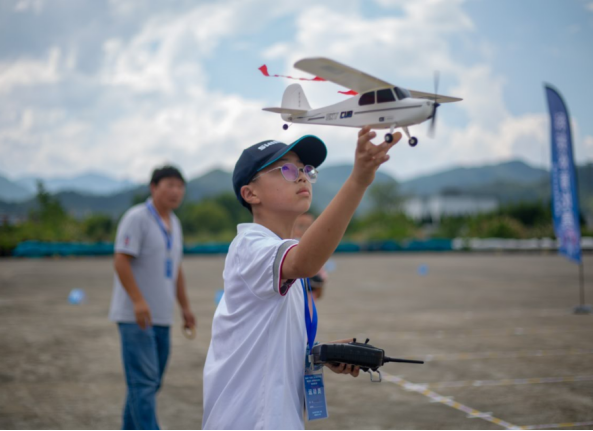 2022年全国青少年航空航天、航海、车辆和建筑模型教育竞赛浙江选拔赛举行