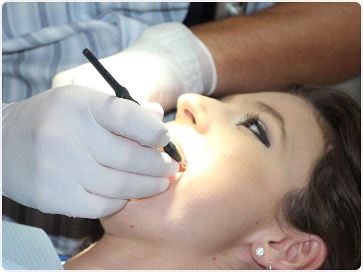 种植牙医疗服务价格调控目标发布