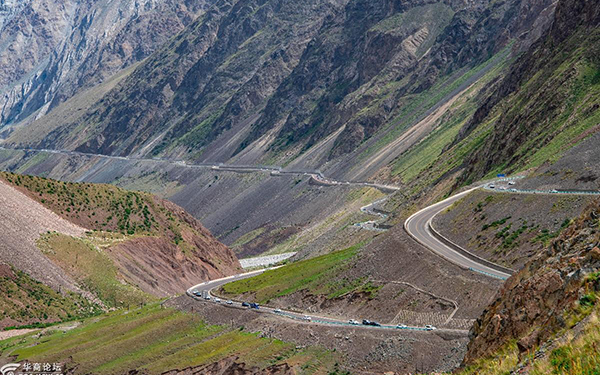 走进新疆：最险峻的独库公路---从独山子到乔尔玛