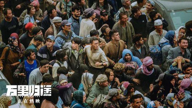 国庆档总票房达14.9亿!