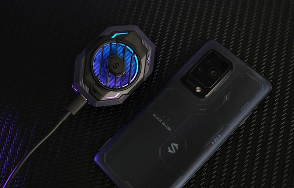 消息称腾讯收购计划搁浅!黑鲨手机半数岗位被裁撤